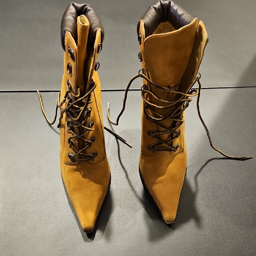 Stylish Tan Lace-Up Women's Boots